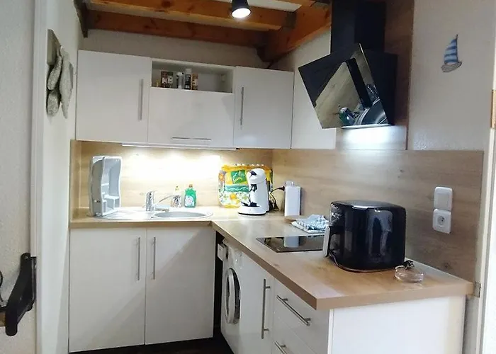 Holiday home Maison - Lou Portalou